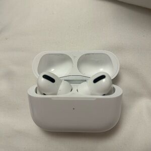 Air Pod Pros - like new